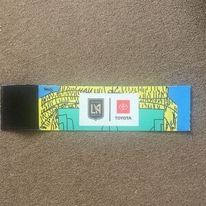 LAFC Arm band/Cuff Fan Giveaway on August 31, 2025 Velcro close